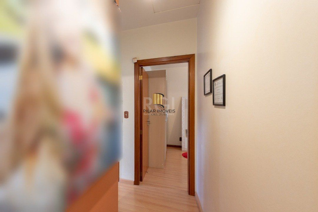 Casa para Venda - 192.18m², 3 dormitórios, sendo 1 suites, 2 vagas - Cristal