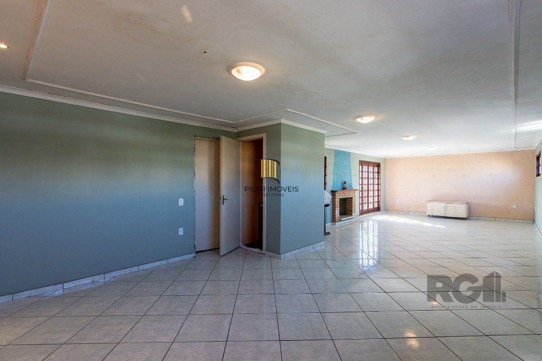 Sobrado com 3 Quartos e 5 banheiros próximo ao canoas shopping