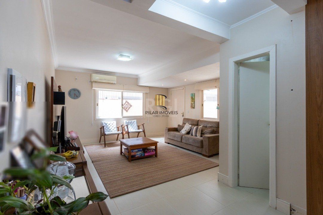 Casa Condominio para Venda - 102.9m², 3 dormitórios, sendo 1 suites, 2 vagas - Camaquã