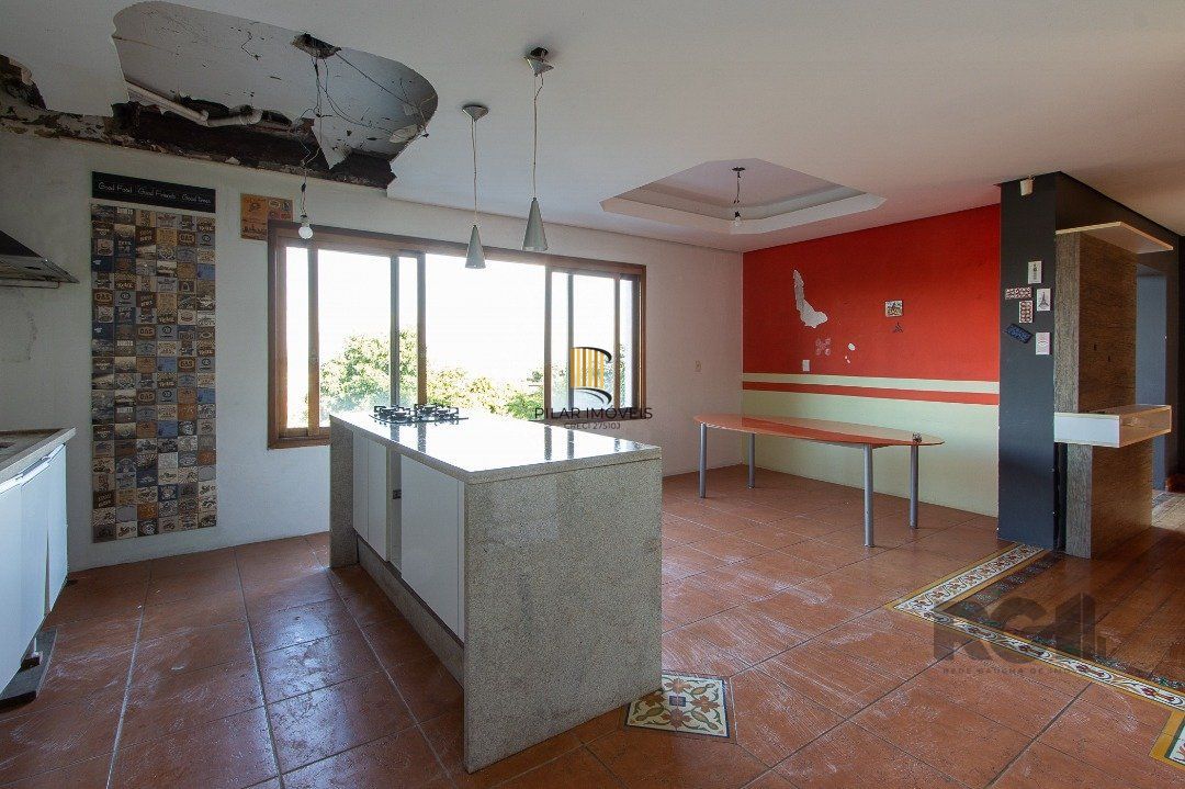 Casa para Venda - 380m², 4 dormitórios, sendo 1 suites, 4 vagas - Vila Assunção