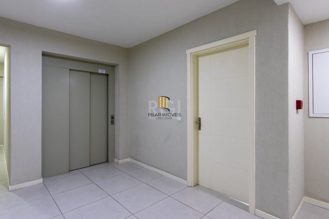 Apartamento para Venda - 69.64m², 2 dormitórios, sendo 1 suites, 1 vaga - Tristeza