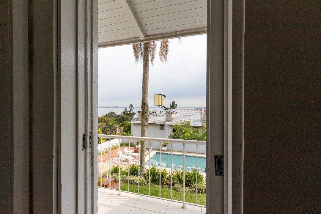 Casa para Venda - 312m², 5 dormitórios, sendo 3 suites, 6 vagas - Vila Conceição