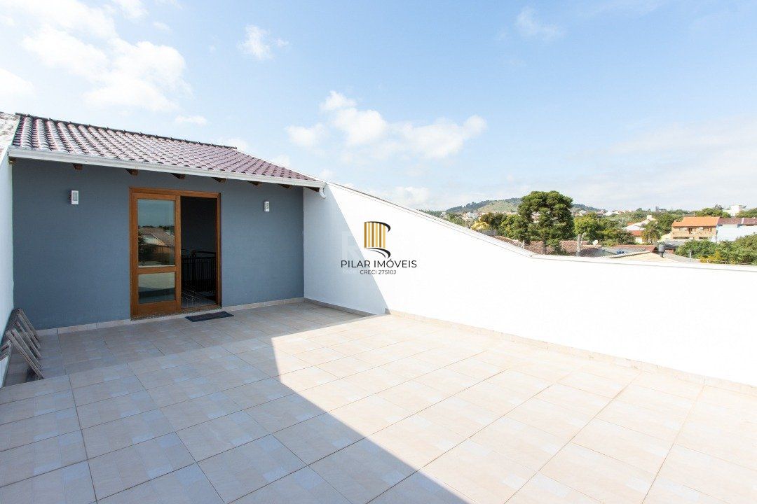 Casa para Venda - 204m², 3 dormitórios, sendo 3 suites, 2 vagas - Espirito Santo