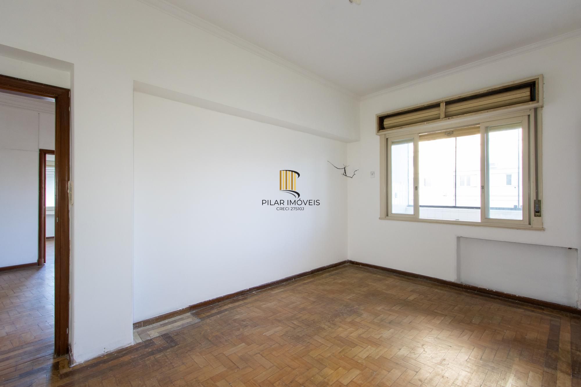 Apartamento para Venda - 238m², 3 dormitórios, sendo 1 suites, 1 vaga - Floresta
