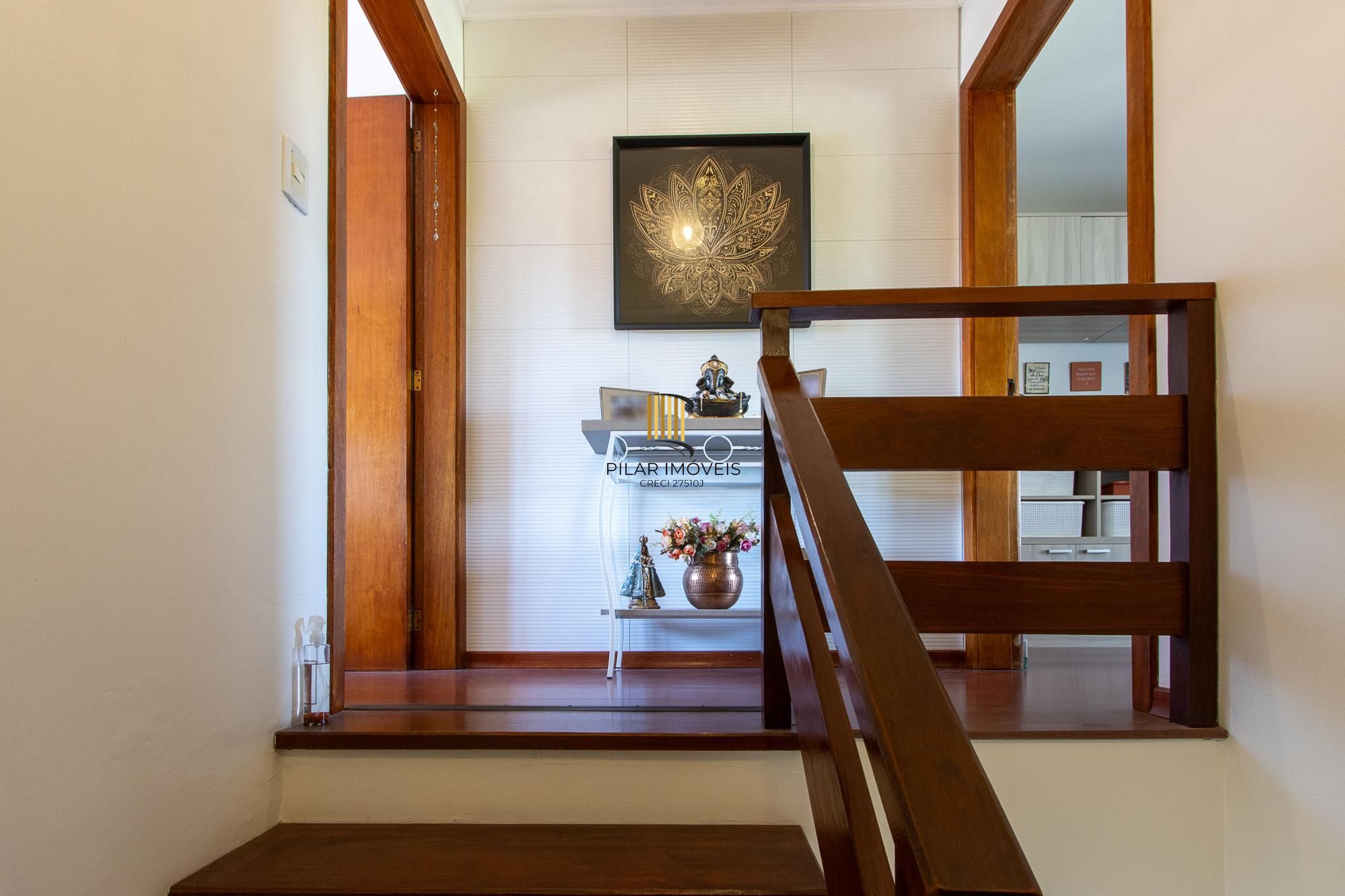 Casa para Venda - 110.14m², 2 dormitórios, sendo 1 suites, 2 vagas - Hípica