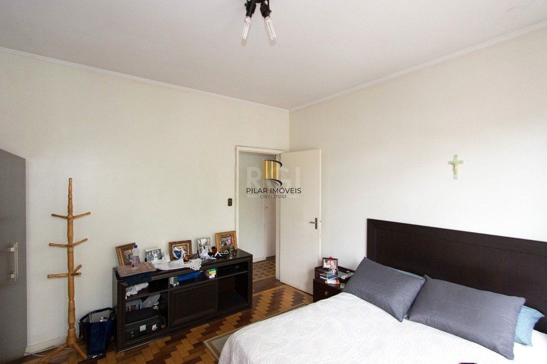 Apartamento para Venda - 132m², 3 dormitórios, 1 vaga - Glória