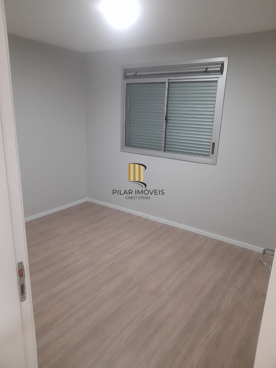 Apartamento 2 dormitórios no bairro Lomba do Pinheiro