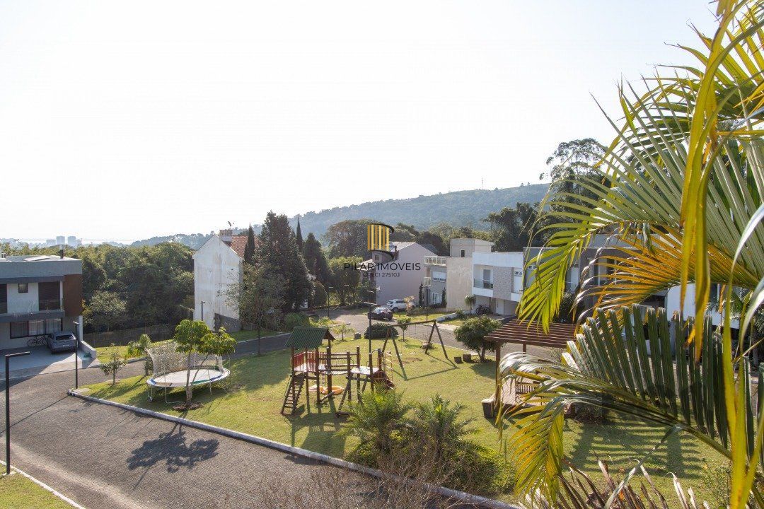 Casa de Condomínio 3 dormitórios no bairro Vila Nova