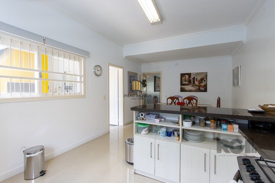 Casa de Condomínio 3 dormitórios no bairro Hípica