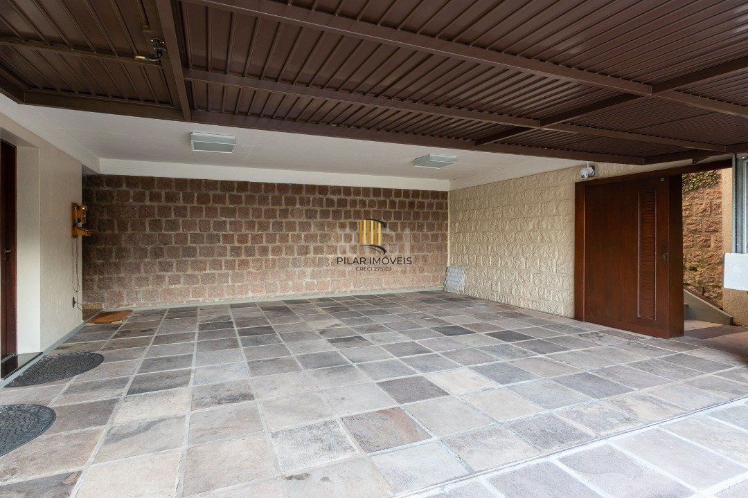 Casa para Venda - 430m², 4 dormitórios, sendo 2 suites, 4 vagas - Vila Assunção