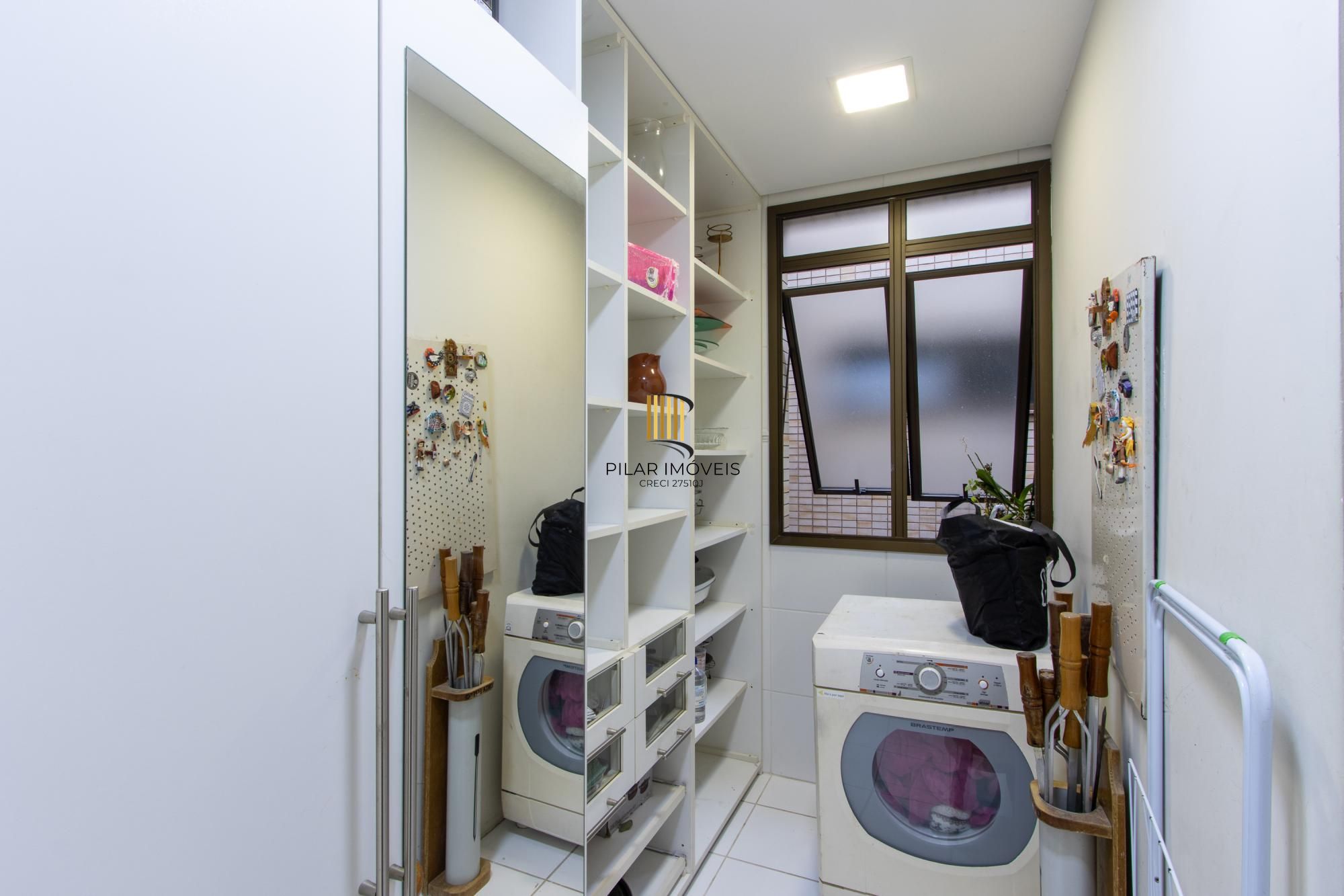 EXCELENTE APARTAMENTO COM VISTA LIVRE PARA O GUAÍBA!!