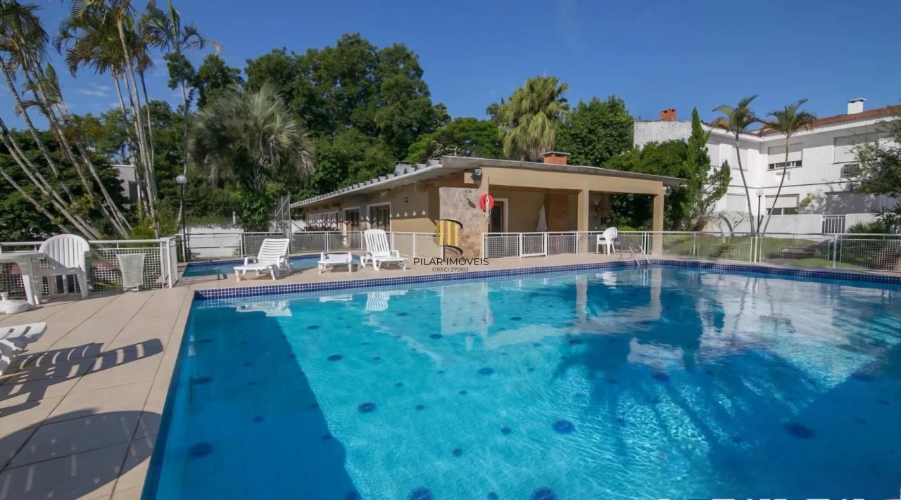 Casa em Condomínio, 03 dormitórios 04 Vagas, 229m²  na Tristeza, Porto Alegre, RS!!