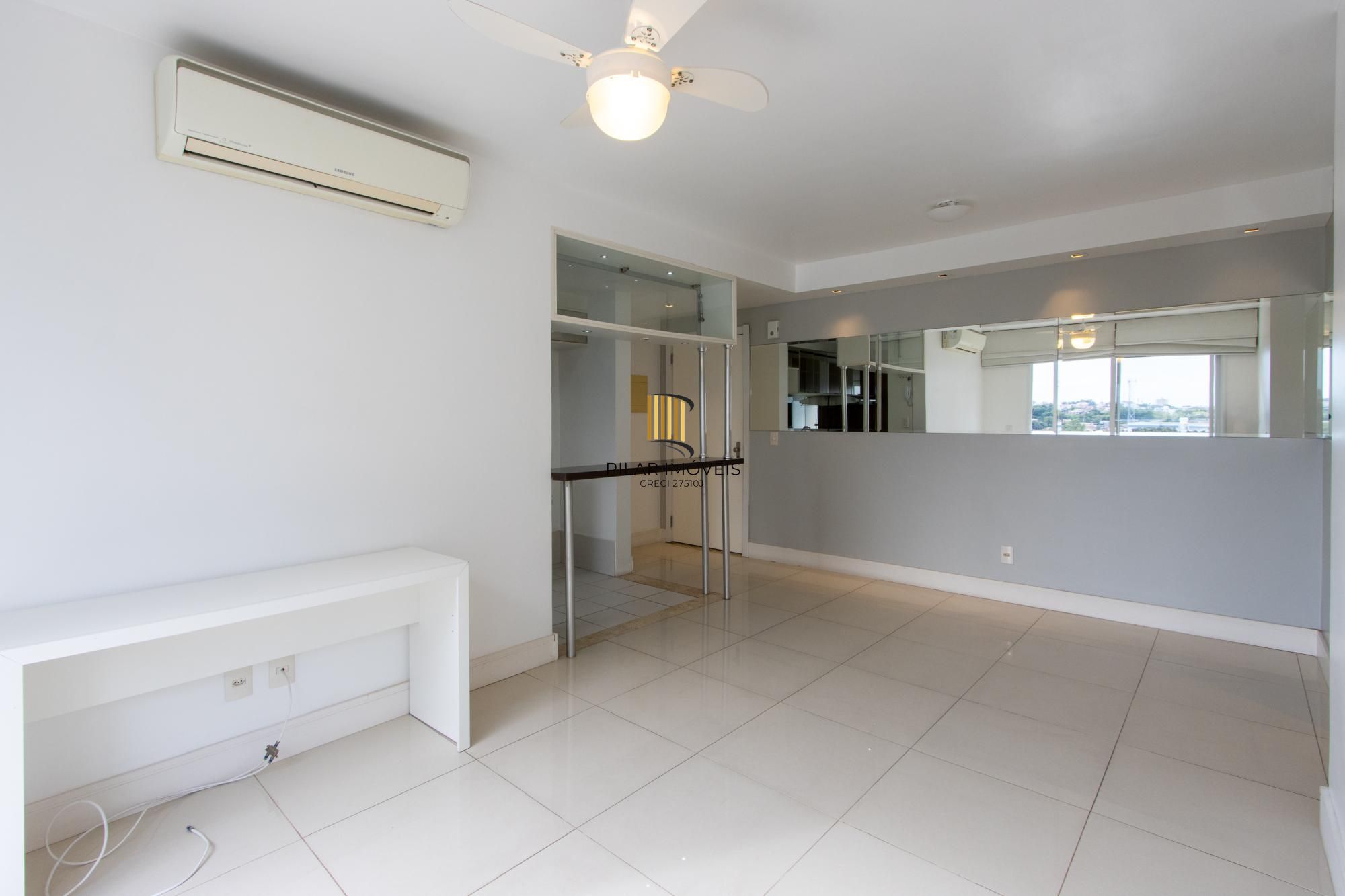 Apartamento no Bairro Cristal de 3 dormitórios,1 Suíte, Semi mobiliado com 1 vaga escriturada