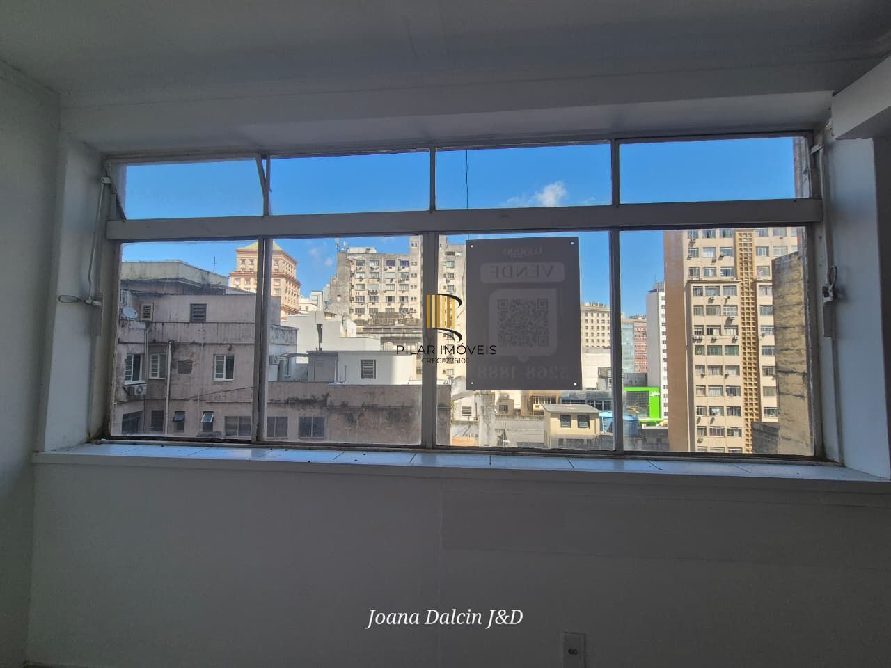 Excelente sala comercial no centro de Porto Alegre - Galeria Malcon