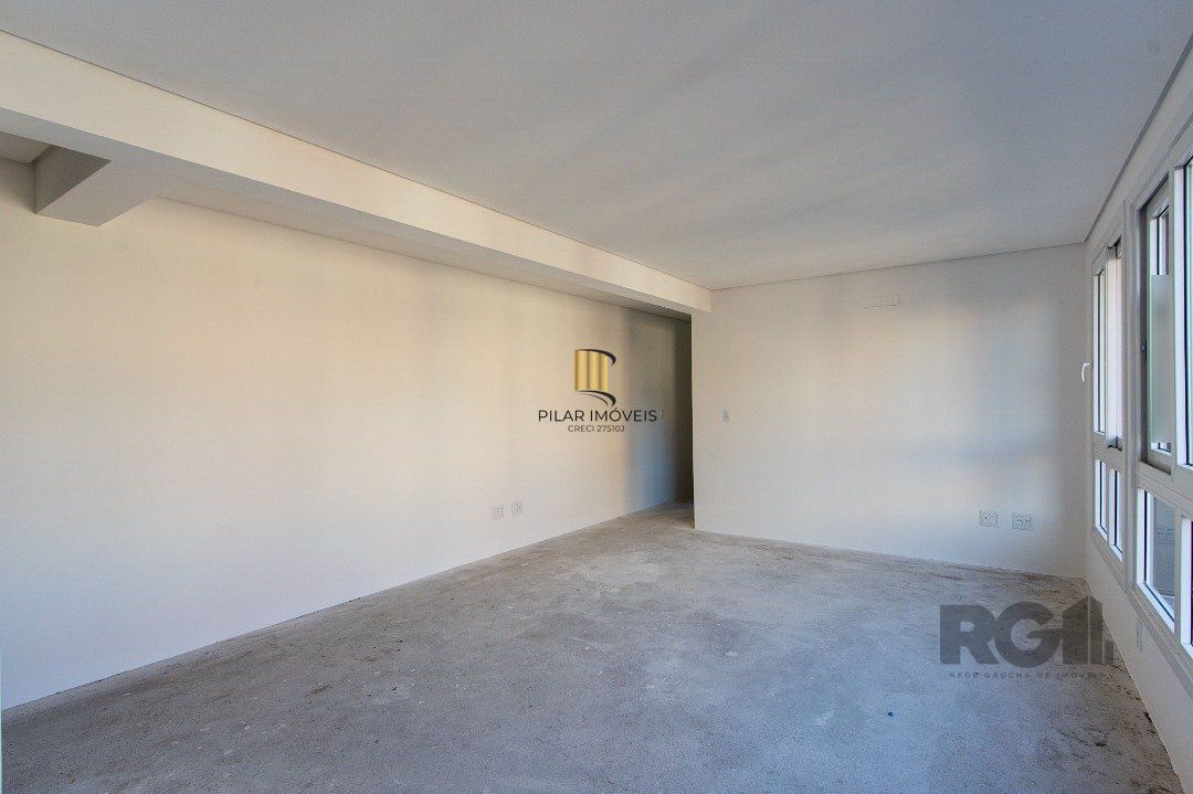 Cobertura para Venda - 214.34m², 3 dormitórios, sendo 3 suites, 2 vagas - Tristeza
