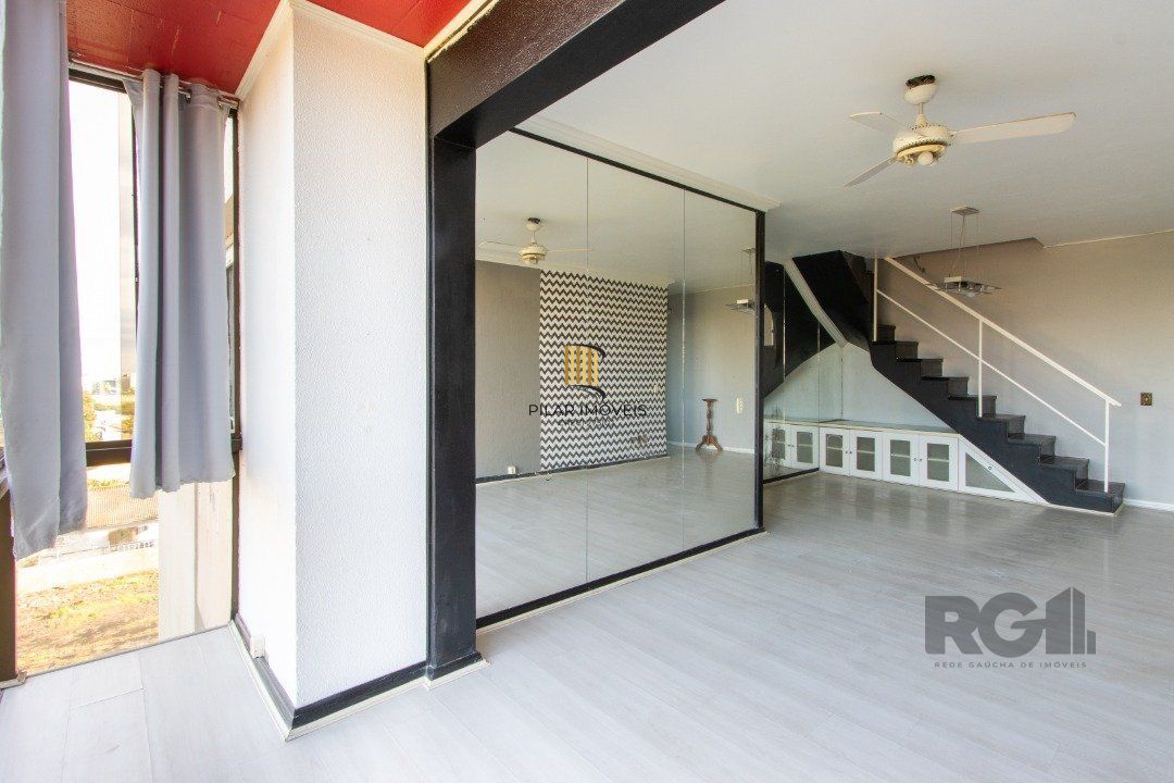 Cobertura 3 Dormitório(s) Bairro Cristal