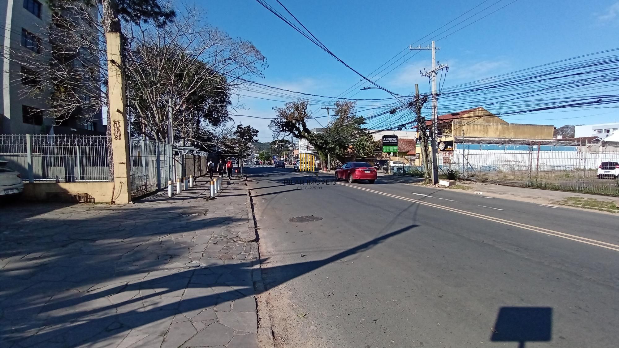 Terreno com 750m² na Av. Otto Niemeyer, bairro Camaquã