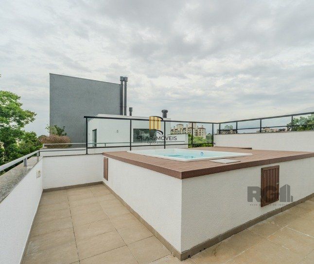 Cobertura com 189m² e 3 dormitórios no bairro Tristeza em Porto Alegre