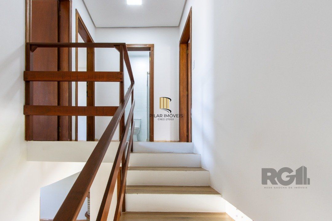 Casa 3 dormitórios no bairro Ipanema
