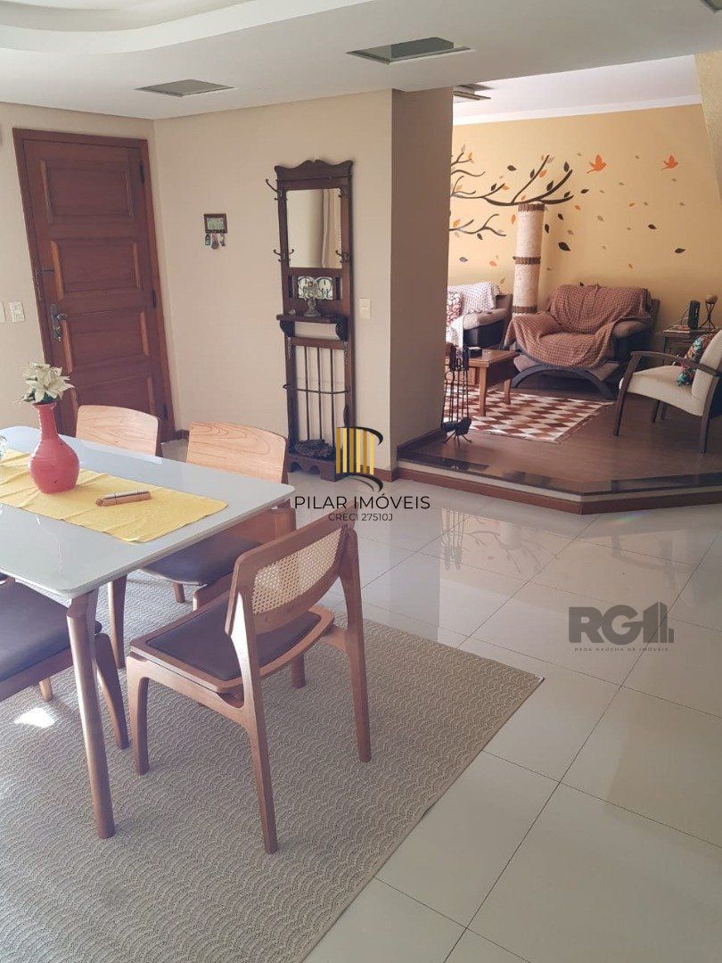 Casa Condominio para Venda - 270m², 3 dormitórios, sendo 3 suites, 2 vagas - Cavalhada