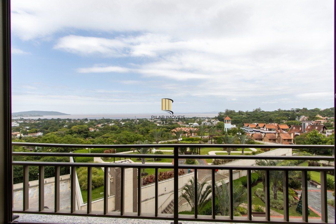 Apartamento em Porto Alegre, no bairro Cavalhada, com 3 dormitório(s), e 3 banheiros, à venda.