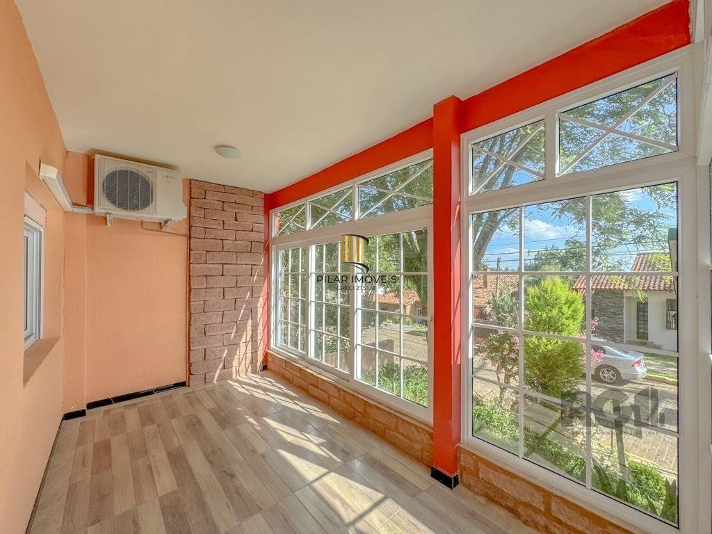 Casa Condominio para Venda - 297.63m², 3 dormitórios, sendo 1 suites, 2 vagas - Espirito Santo
