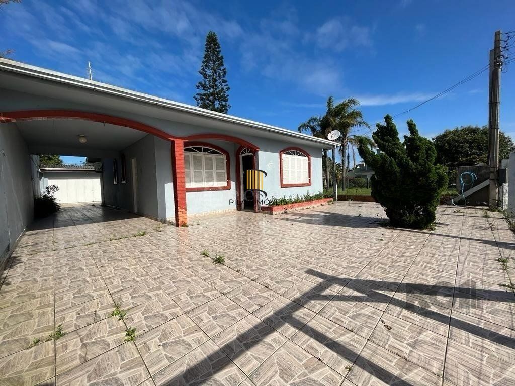 Casa 3 dormitórios no bairro Remanso