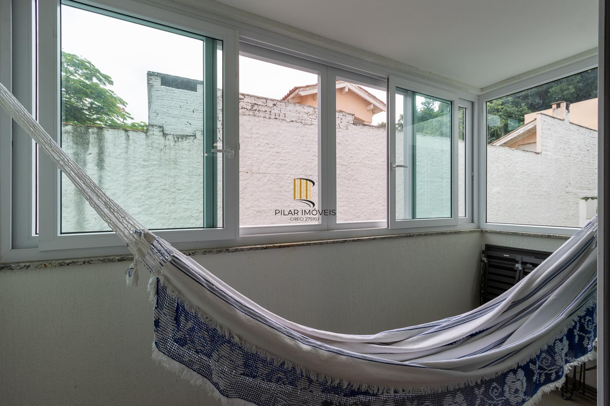 Apartamento 3 dormitórios no bairro Menino Deus