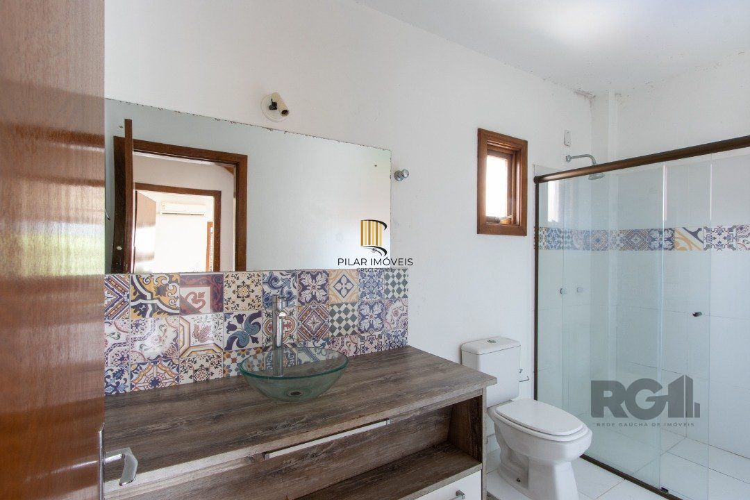 Casa Condominio para Venda - 196.61m², 3 dormitórios, sendo 1 suites, 1 vaga - Guarujá