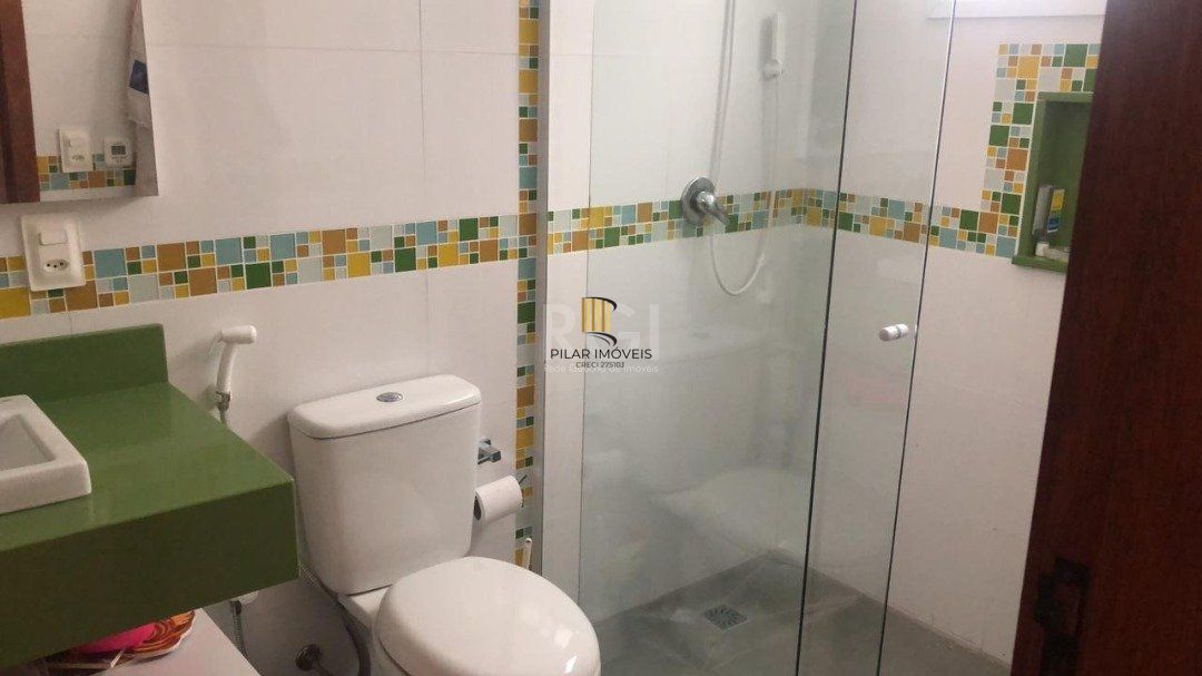 Casa Condominio para Venda - 220.89m², 3 dormitórios, sendo 1 suites, 2 vagas - Tristeza