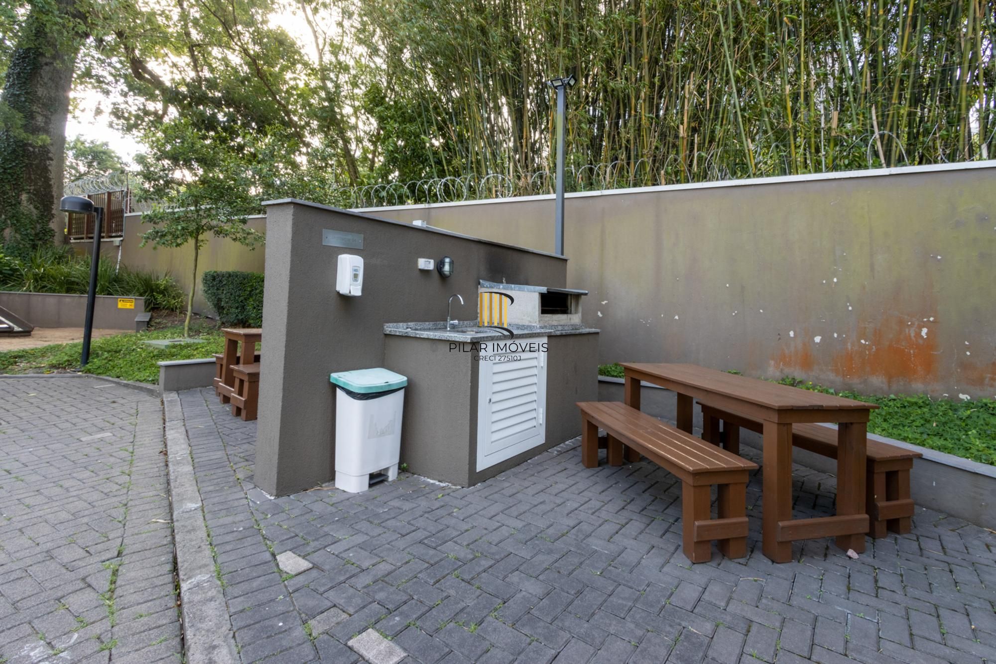 Apartamento 2 dormitórios no bairro Teresópolis