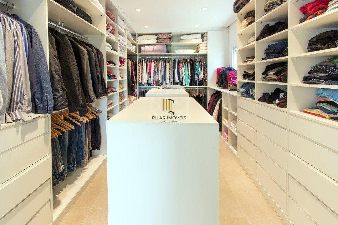 Casa Condominio para Venda - 707.4m², 6 dormitórios, sendo 6 suites, 4 vagas - Terra Ville