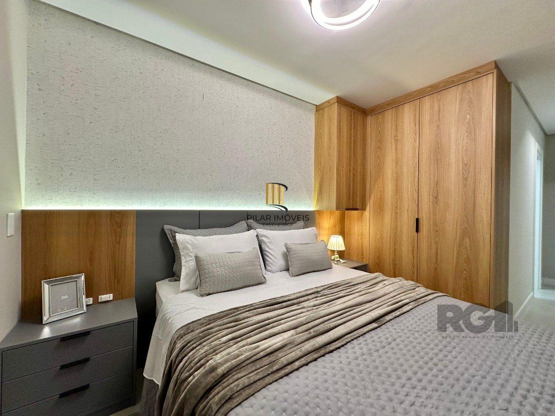Apartamento 2 dormitórios no bairro Zona Nova