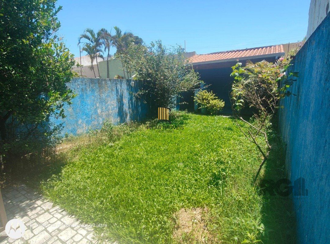 Casa 3 dormitórios no bairro Hípica