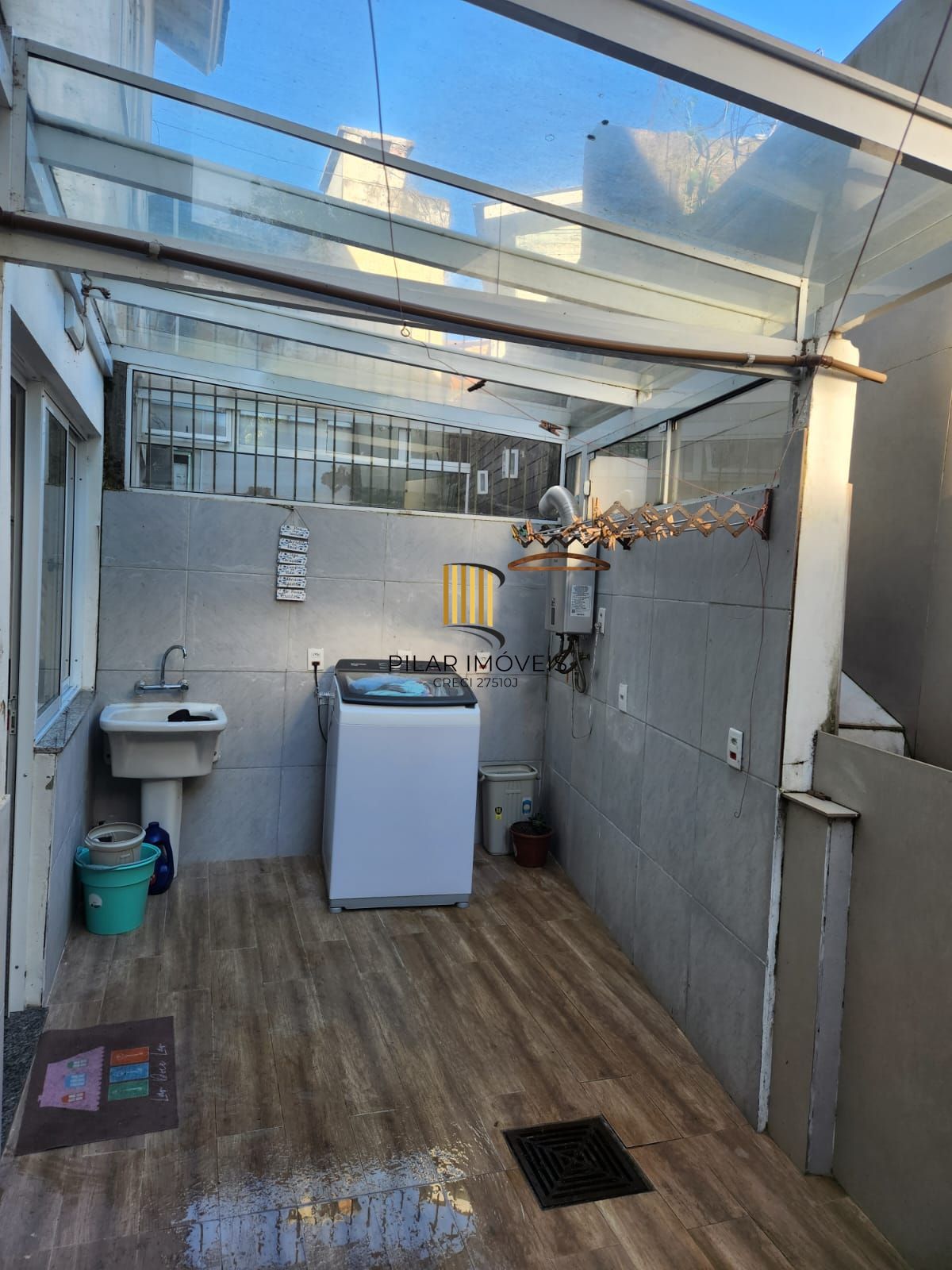 Ótima casa em condomínio fechado na Vila Nova, em Porto Alegre!