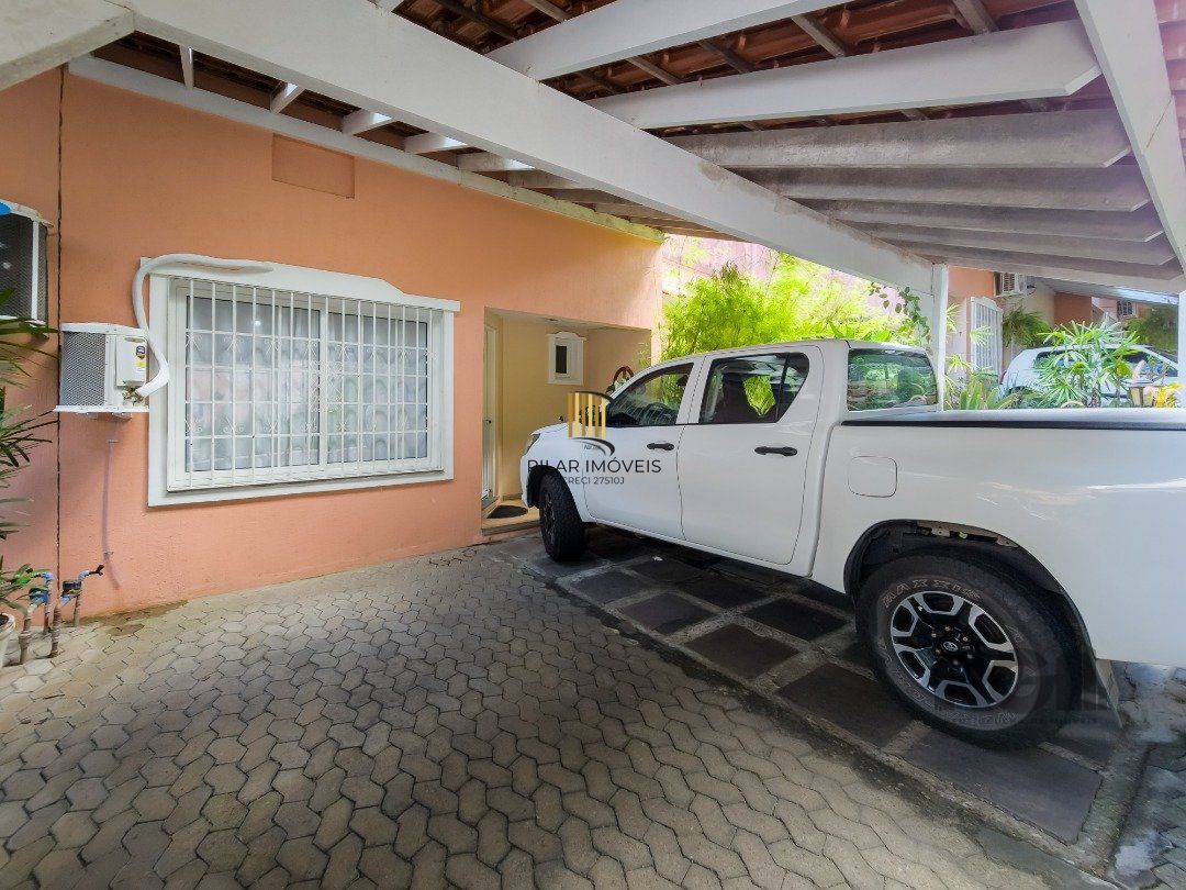 Casa de Condomínio 3 dormitórios no bairro Tristeza