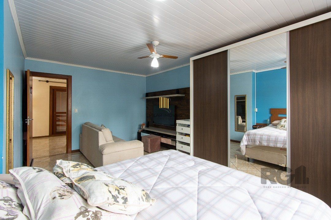 Casa 3 dormitórios no bairro Tristeza