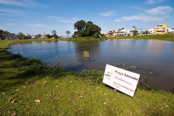 Casa em frente ao Lago no Lagos de Nova Ipanema