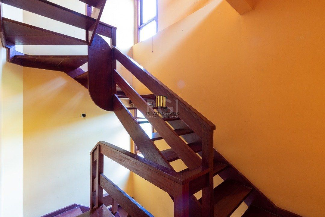 Casa Condominio para Venda - 174.34m², 3 dormitórios, sendo 1 suites, 2 vagas - Espírito Santo