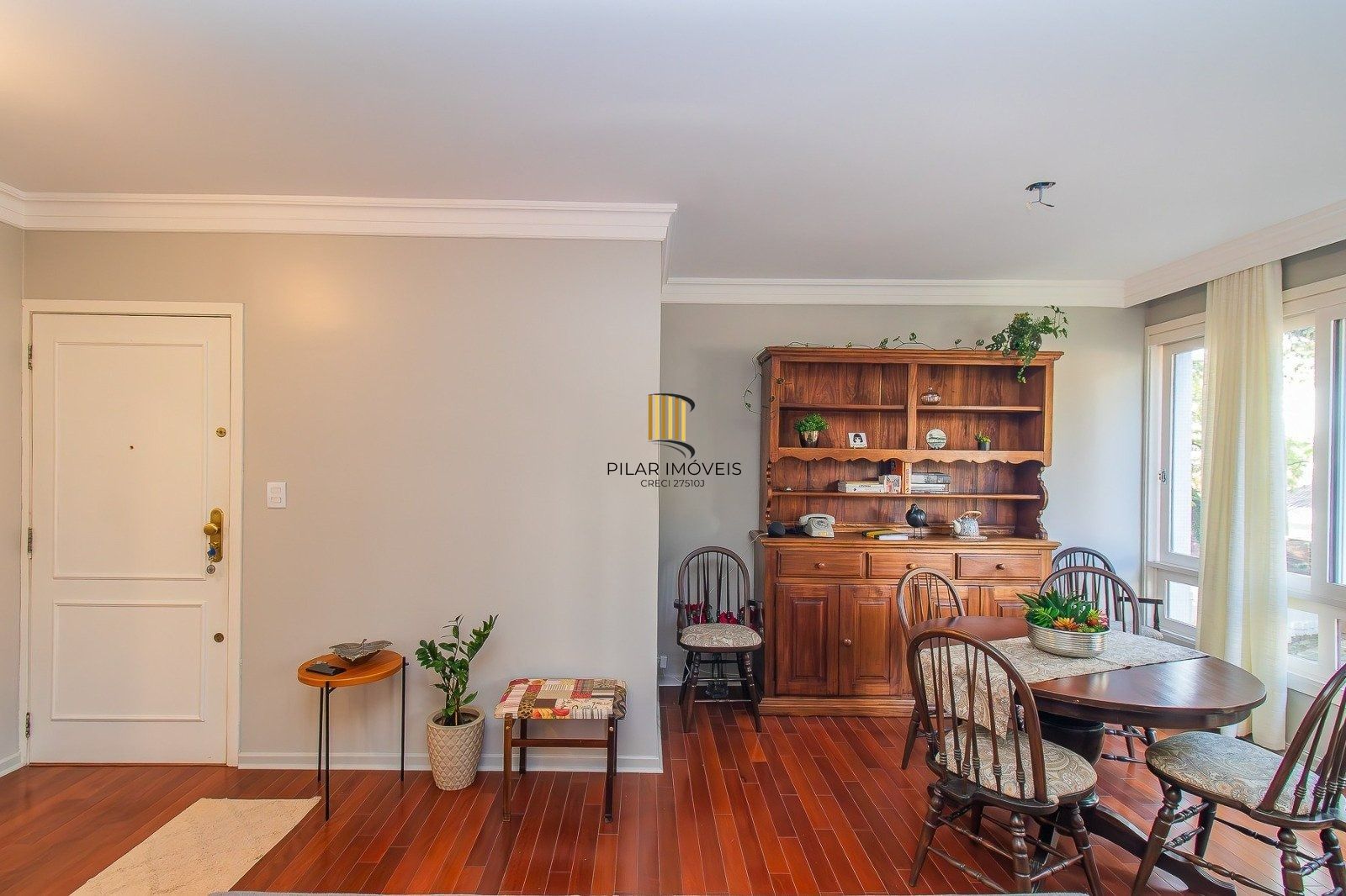 Amplo Apartamento de 127m² com 3 Dormitórios e 2 vagas