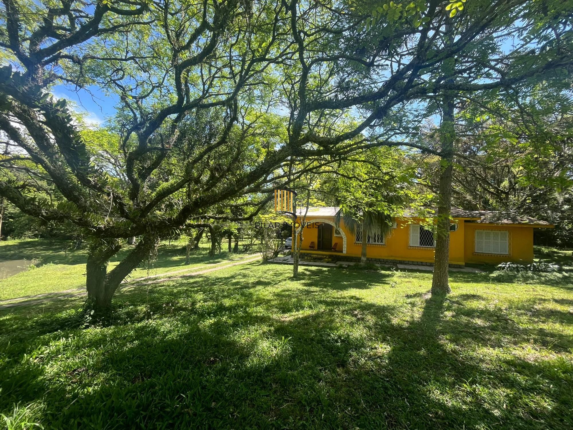 Seu refúgio na zona sul! Chácara incrível em Belém Velho – 1,5 hectare com casa encantadora e açude!