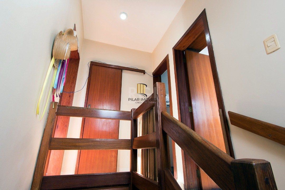 Casa para Venda - 229.18m², 4 dormitórios, sendo 4 suites, 5 vagas - Cavalhada