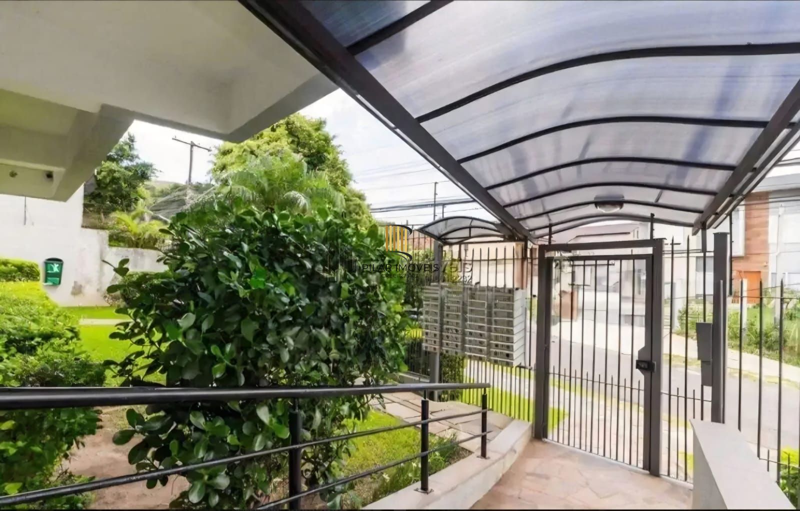 Apartamento com 2 dormitórios no bairro Nonoai