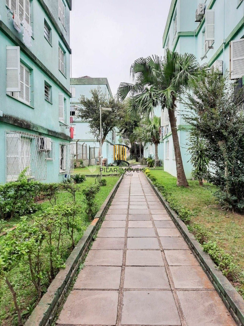 Apartamento de 2 dormitórios á venda no bairro Cristal em Porto Alegre.