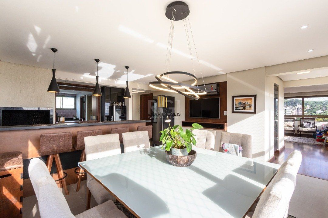 Cobertura para Venda - 444.3m², 3 dormitórios, sendo 1 suites, 4 vagas - Tristeza