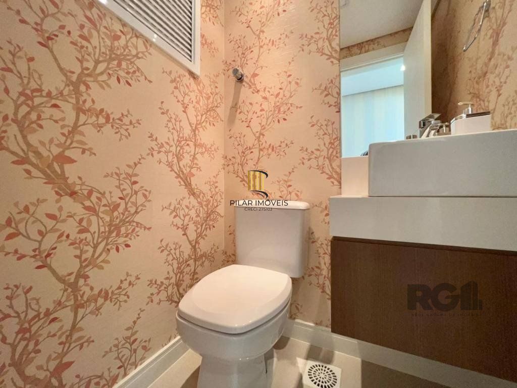 Apartamento 4 dormitórios no bairro Navegantes