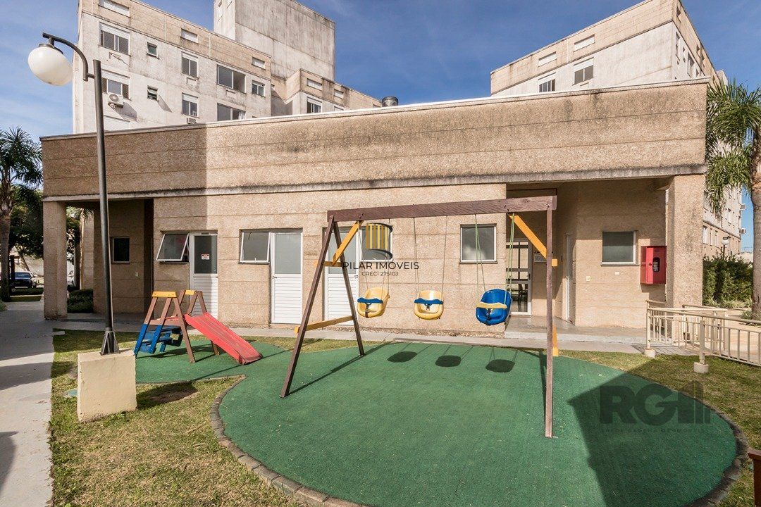 Apartamento  com 2 quartos e 1 banheiro no total
