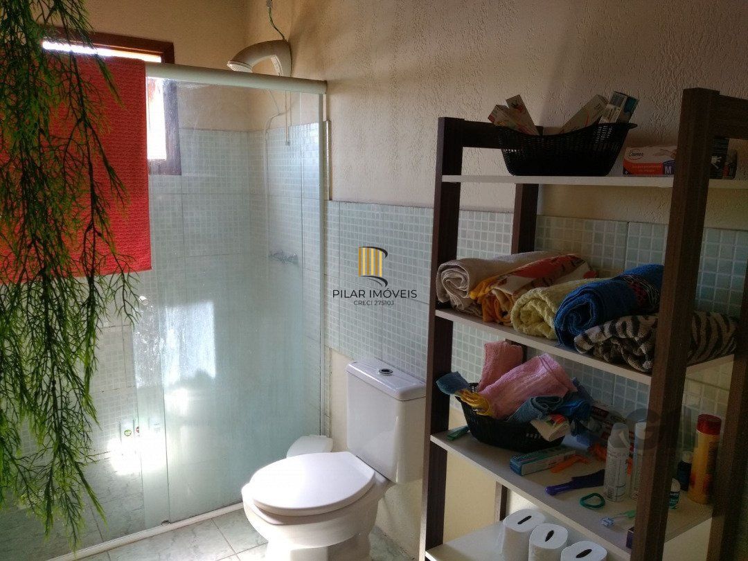 Casa 4 dormitórios no bairro Espírito Santo