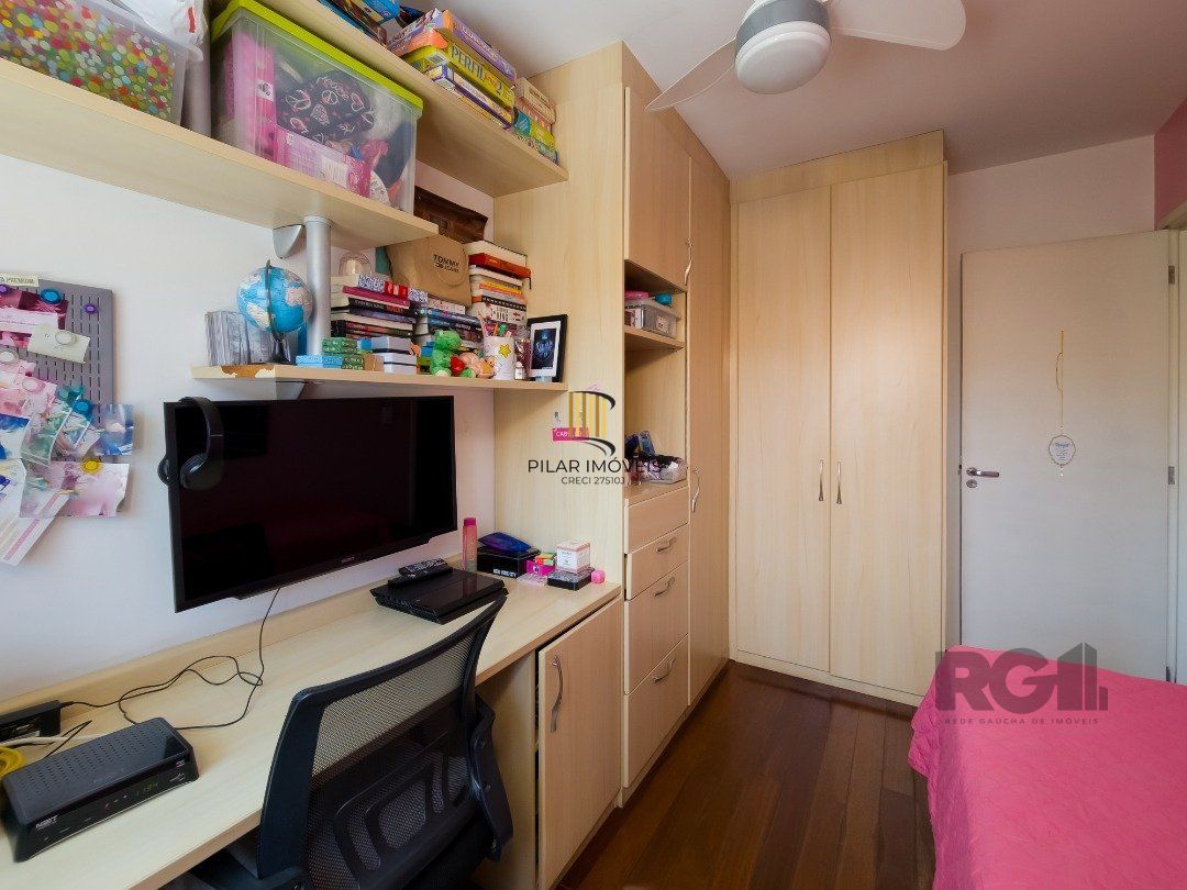 Casa de Condomínio 3 dormitórios no bairro Vila Nova