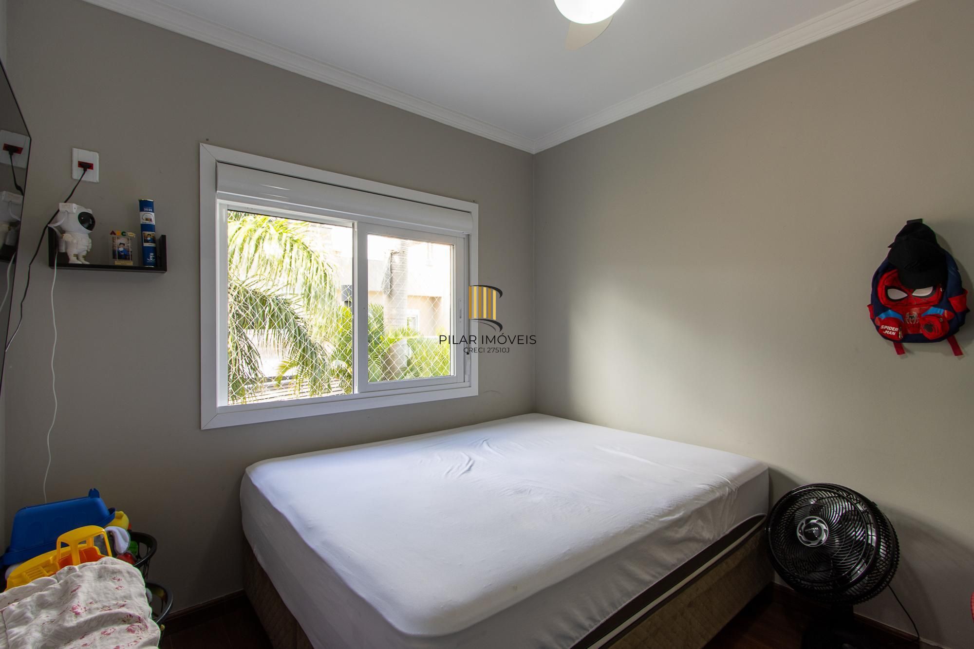 Casa Condominio 2 Dormitório(s) Bairro Hípica